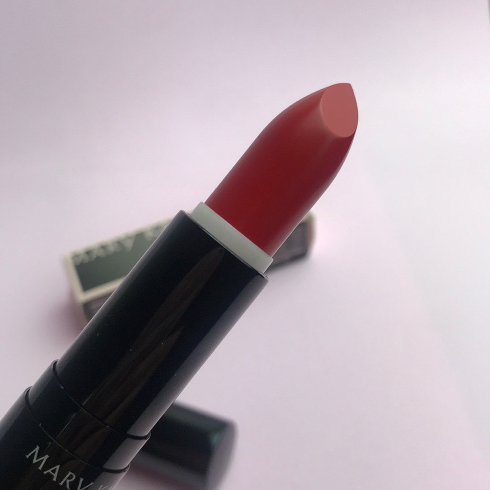 Mary Kay Matte Lipstick / Red Roma - Picture 10 of 16